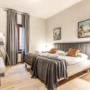 Flatinrome Trastevere Complex Apartment Rome